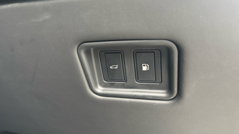 Land Rover Range Rover Sport 3.0 P440e SE 5dr Auto Estate